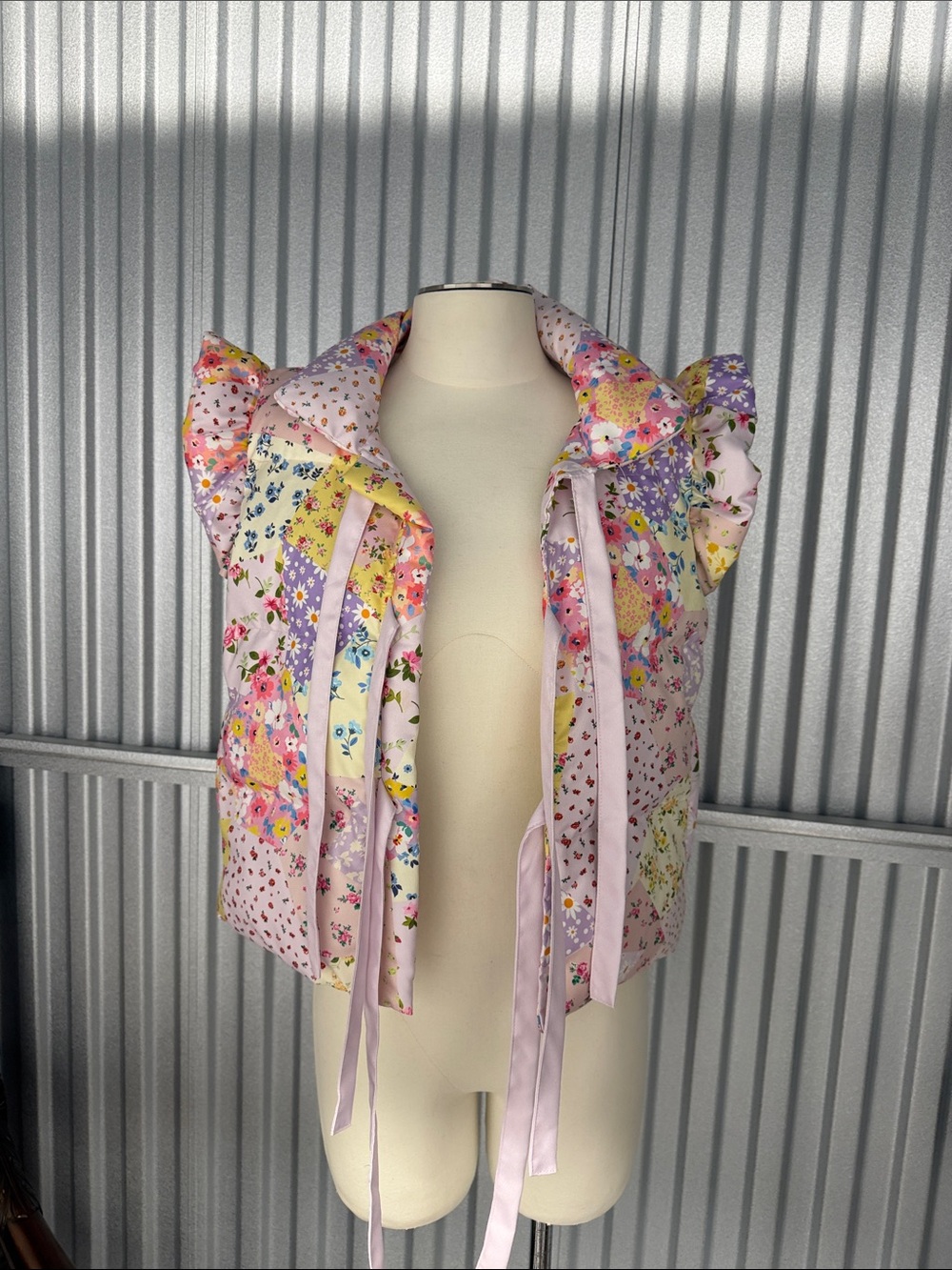 Patchwork Floral Pink Quilted Vest with Ruffle Collar